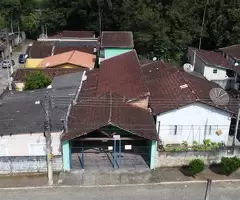 Casa com Edícula no Fundo - Imagem 3