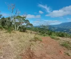 Terreno cinematográfico e com vista maravilhosa a venda - Imagem 2