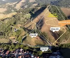 Terreno excepcional de frente para cidade de São Francisco Xavier