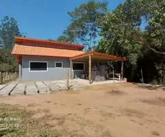 Casa para locação a 1 km da praça - Imagem 1