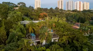 Casa em Condomínio, Premiada Internacionalmente - Imagem 13