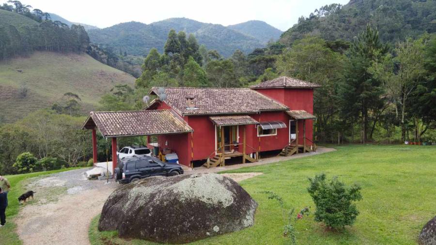 Chácara à venda em Santa Barbara com uma vista maravilhosa