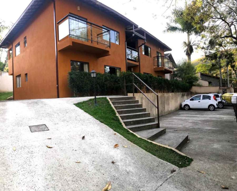 Apartamento mobiliado para Alugar no centro de São Francisco Xavier