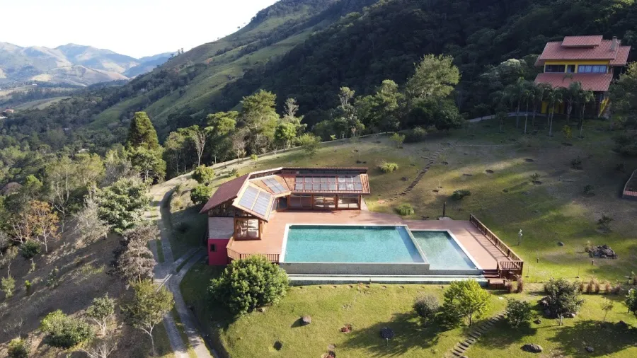 🌿 POUSADA DE ALTO PADRÃO À VENDA EM SÃO FRANCISCO XAVIER – SERRA DA MANTIQUEIRA