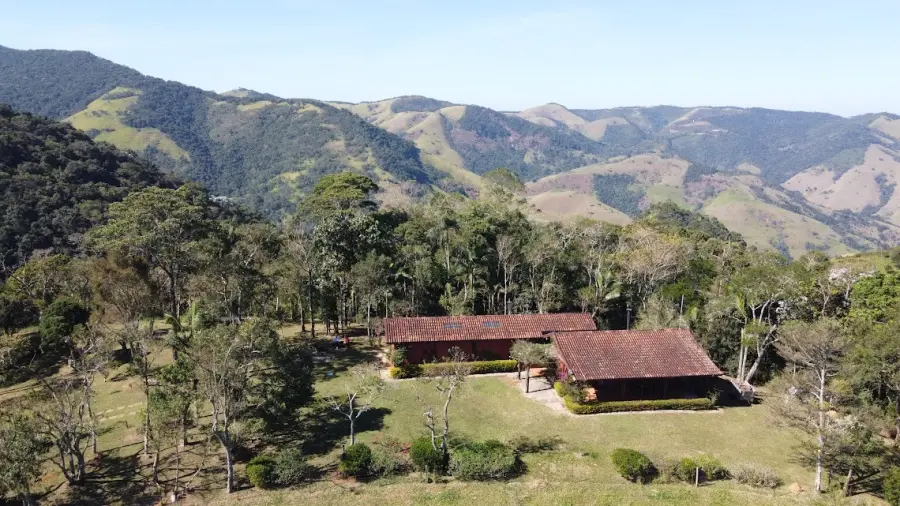 # 🌄 Sítio de Alto Padrão à Venda em São Francisco Xavier – SP