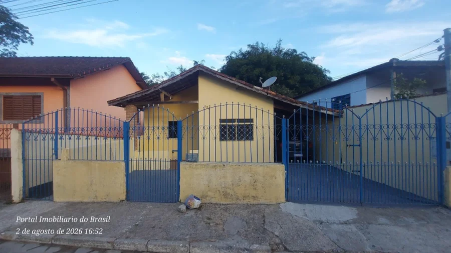 # 🏡 Casa à Venda no Centro de São Francisco Xavier – SP